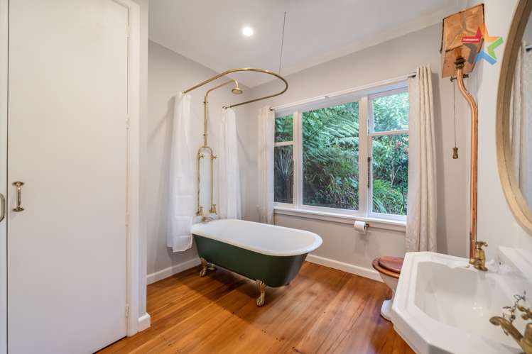 15 Ferry Road Days Bay_18