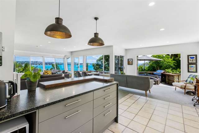 1100a Whangaparaoa Road Tindalls Beach_4