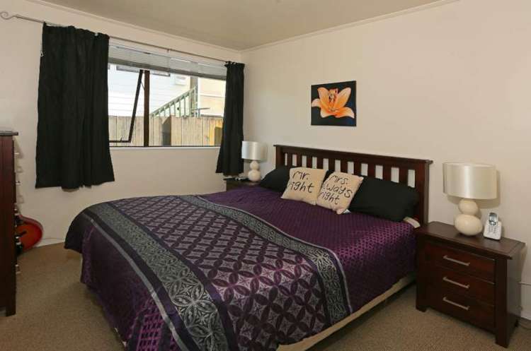 188 Solar Road Glen Eden_8