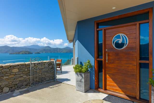 1 Cooks Ridge Waikawa Bay_4