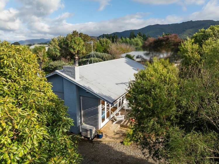 40 Woodward Street East Featherston_20