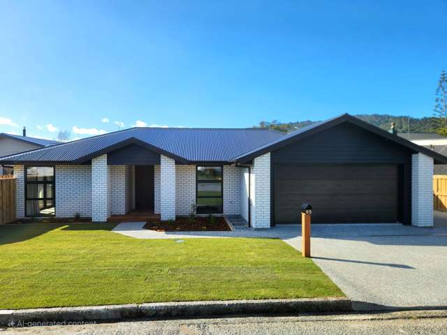 Newly built turnkey home