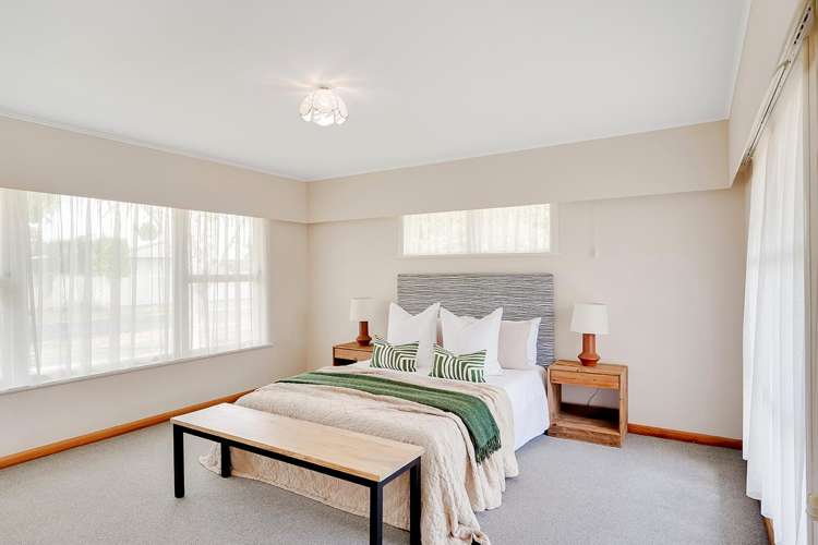 19 Scott Avenue Hamilton East_11