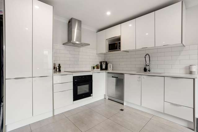 2/2B Waimarie Street Nawton_1