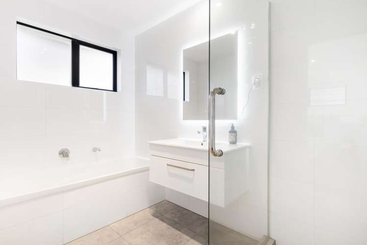 15 Whekau Drive Takanini_13