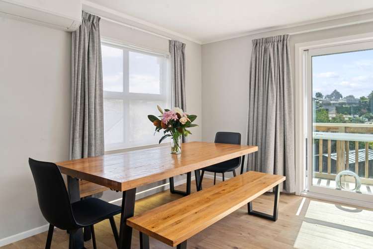 8 Lorna Place Brookfield_16