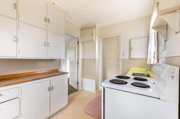 338A Tremaine Avenue Takaro_6