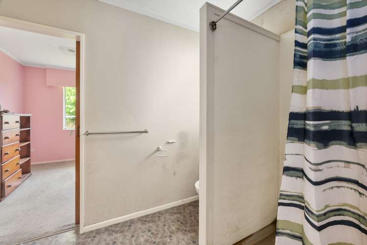 18 Wingrove Road Owhata_9