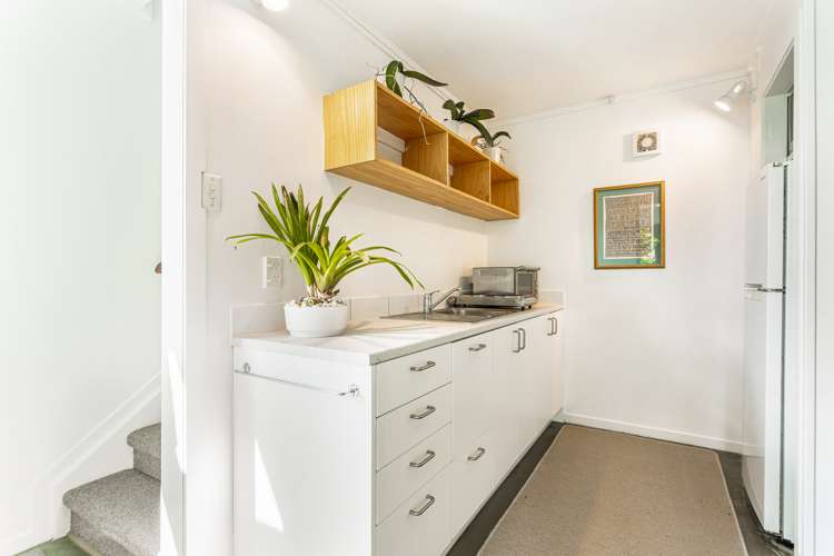 39 Park Road Titirangi_22