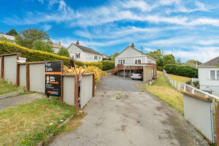 7 Edinburgh Street Green Island_19