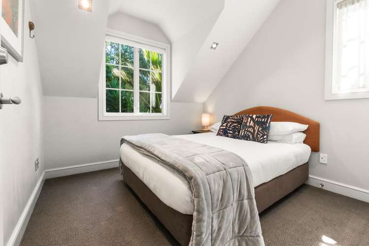 16 Chapel Street Russell_9