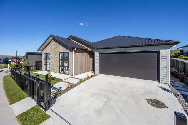 52 Tipu Crescent Milldale_1