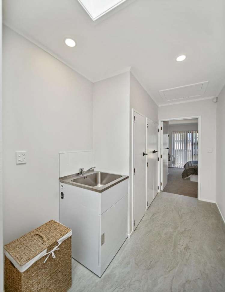 6/25-A Vine Street Mangere East_11