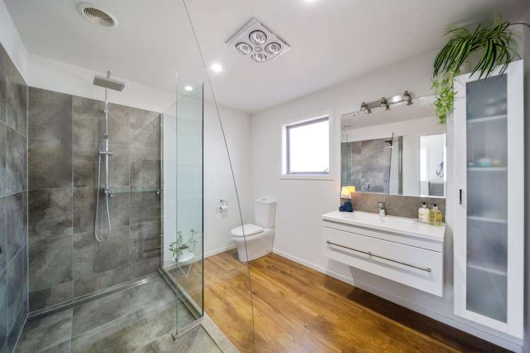 19b Kenmore Street Westown_12