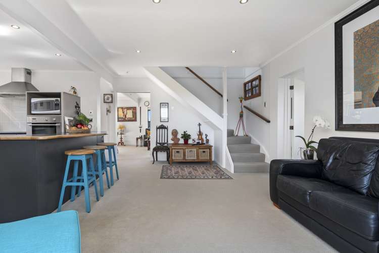 5b Stratford Place Otumoetai_6