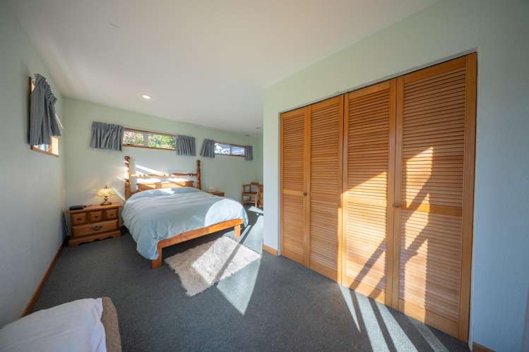 14 Lakefront Drive Te Anau_12