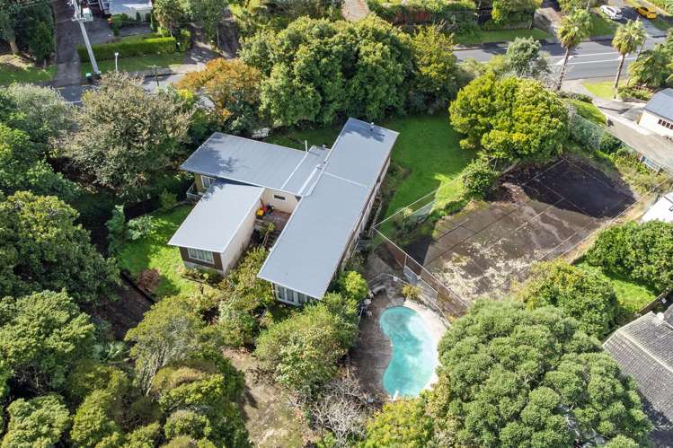 61 Hill Road Hill Park_7