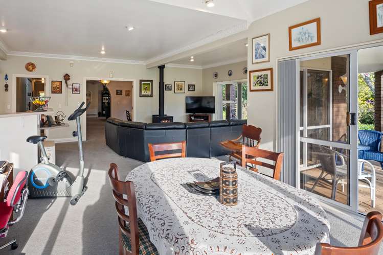 2 Sunglo Terrace Otaki_15