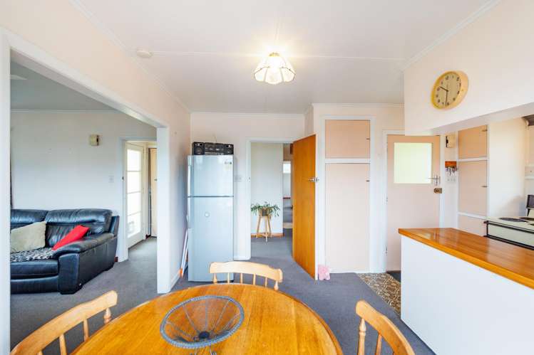85 Mcgregor Street Milson_8