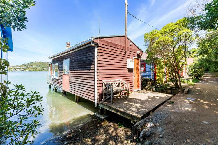 Boatshed 15 Camborne Walkway_1
