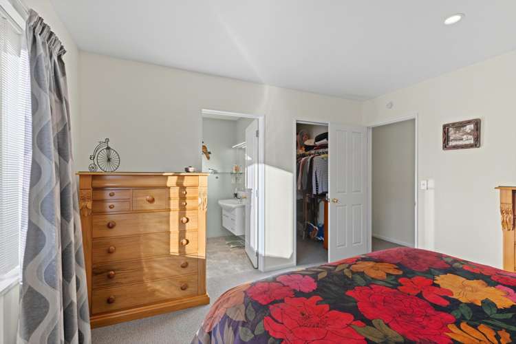 23 Henry Wigram Drive Wigram_12