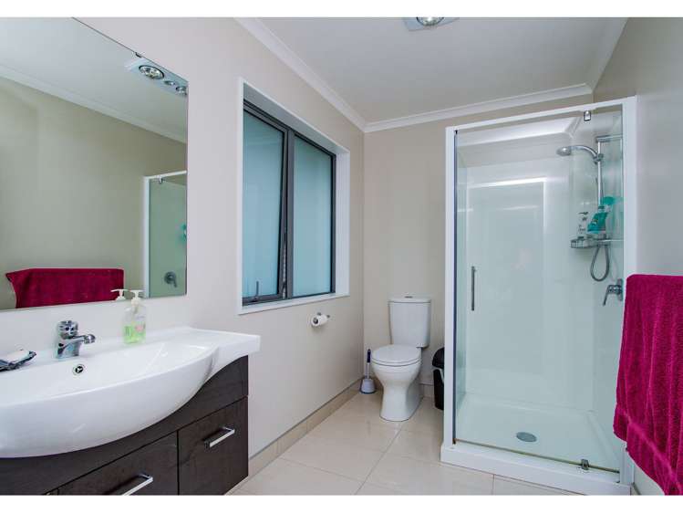 69 Maylee Crescent Gulf Harbour_5