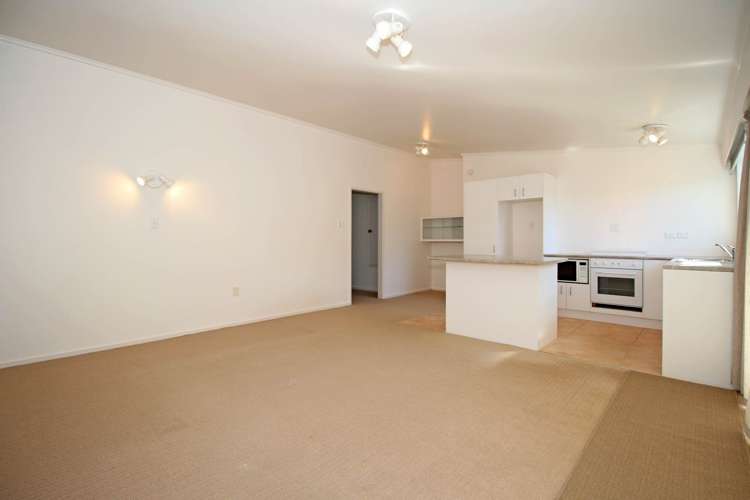 6/10 Blomfield Spa Takapuna_2