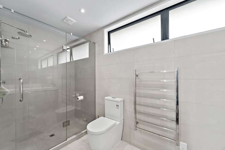 11a Duncansby Road Stanmore Bay_23