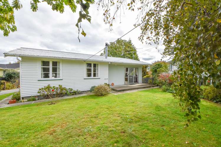 26 Augustus Street Carterton_17