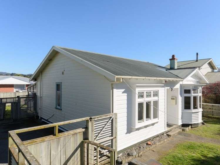 91 Ira Street Miramar_19