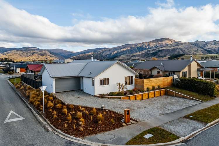 30 Waenga Drive_0