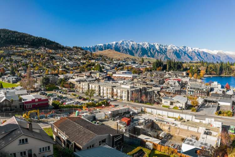 22 Brecon Street Queenstown_5