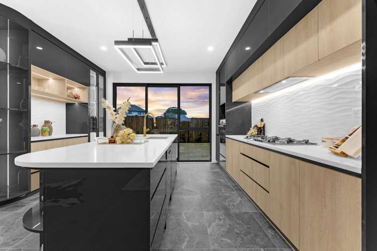 6 Bendridge Street Flat Bush_11