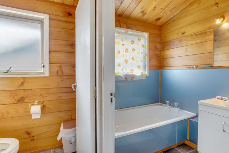 35 Manse Road Pahurehure_15