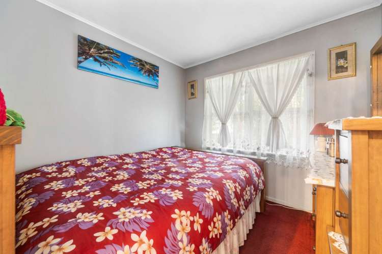 11 Leslie Place Otara_13