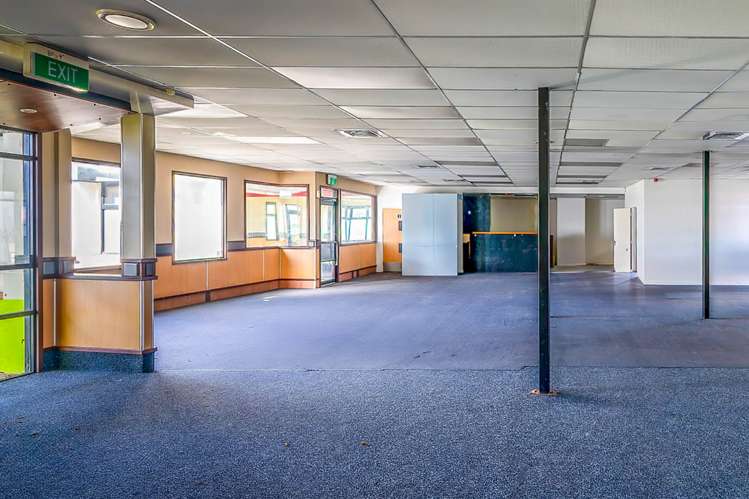 135 Great South Road Papakura_6