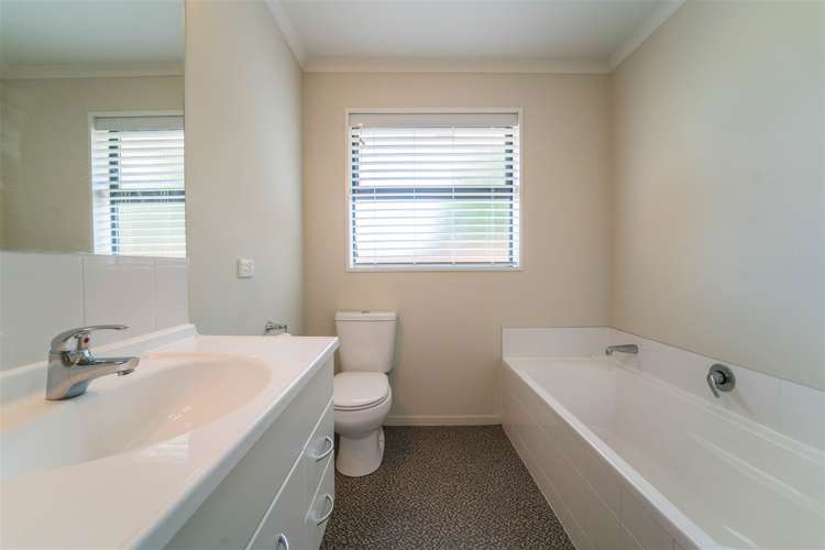 21b Guildford Street Burnside_11