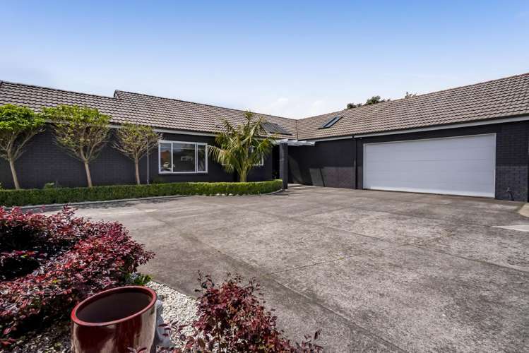 20 Maple Crescent Whalers Gate_34