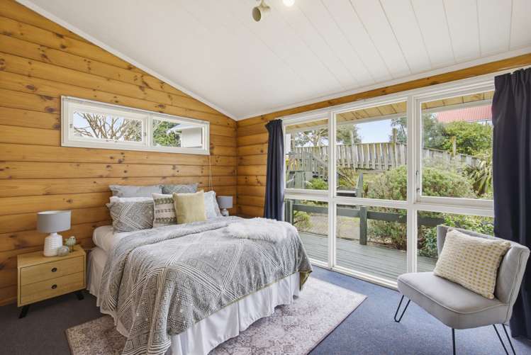 10 Bahama Crescent Paraparaumu Beach_2