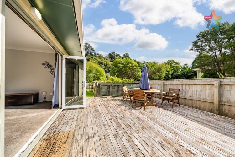 2/32 Hair Street Wainuiomata_16