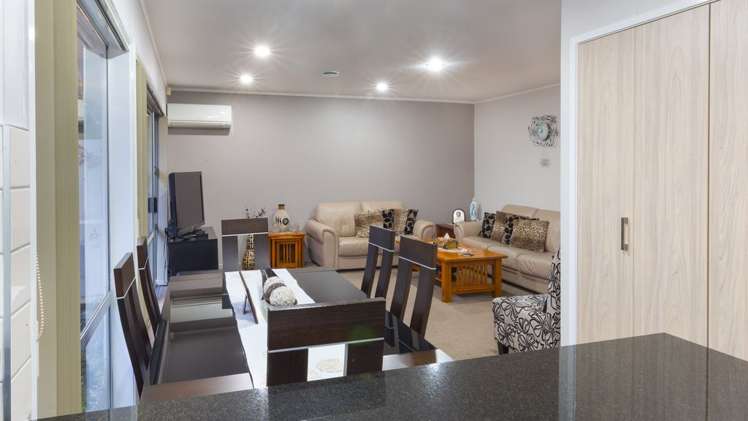 4/125 Maich Road Manurewa_6