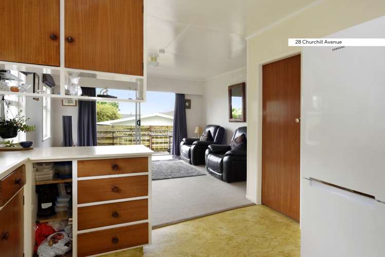 26 Churchill Avenue Richmond_15