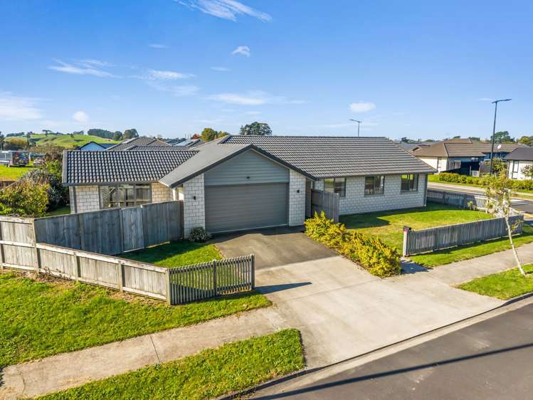 26 Rehua Drive_1