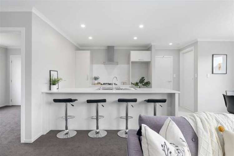 69 Waruhia Crescent Rototuna North_2