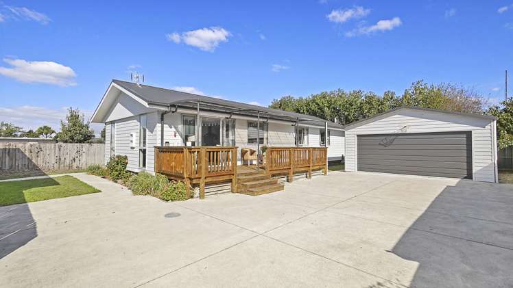 17a Kaplan Avenue Islington_7