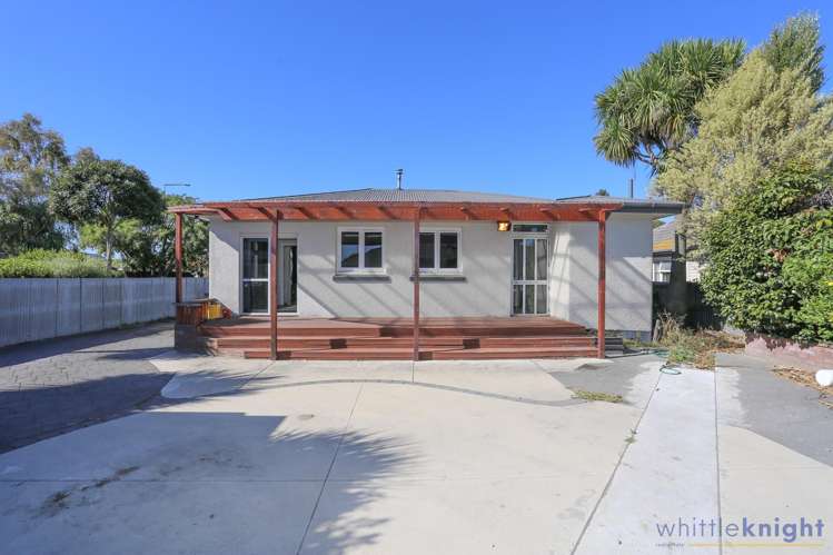 74 Springs Road Hornby_13