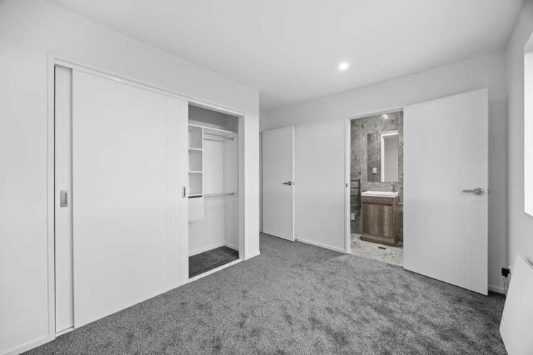 64A Crestview Rise Papakura_10