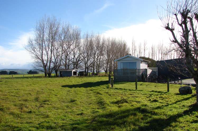 117 Centre Bush Otapiri Road Winton Surrounds_16