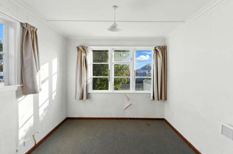 13 Doon Street Mosgiel_12