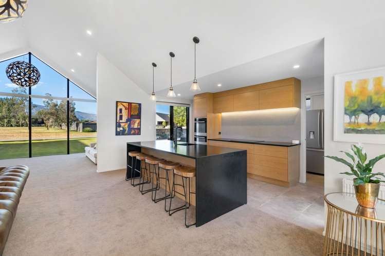 8 Wakefield Lane Cromwell_11